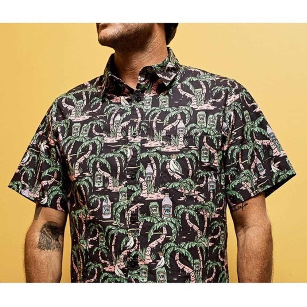 Mr‎ Simple VB BBQ Shirt Mens Medium Palm Tree Beer Bottle Sz M